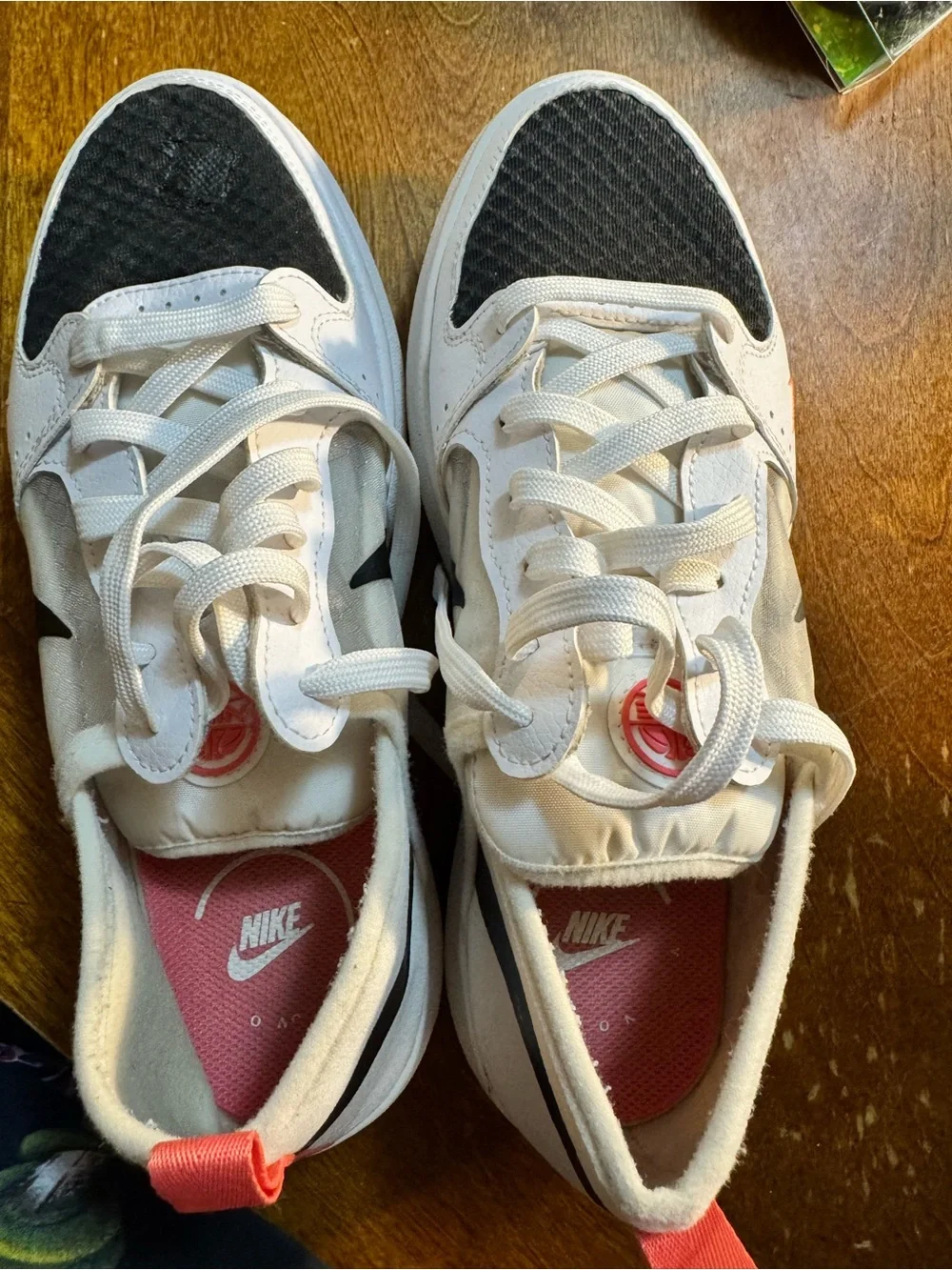 Nike Women White Black Platform Sneakers with Red Accents